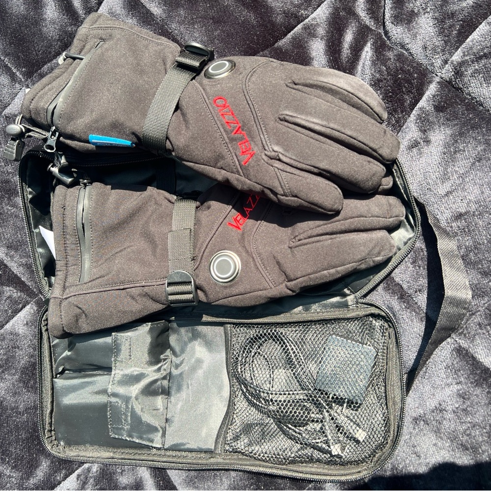 Velazzio Black Men's heated Gloves